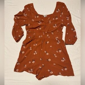 American Eagle shorts romper, long sleeves, size XL